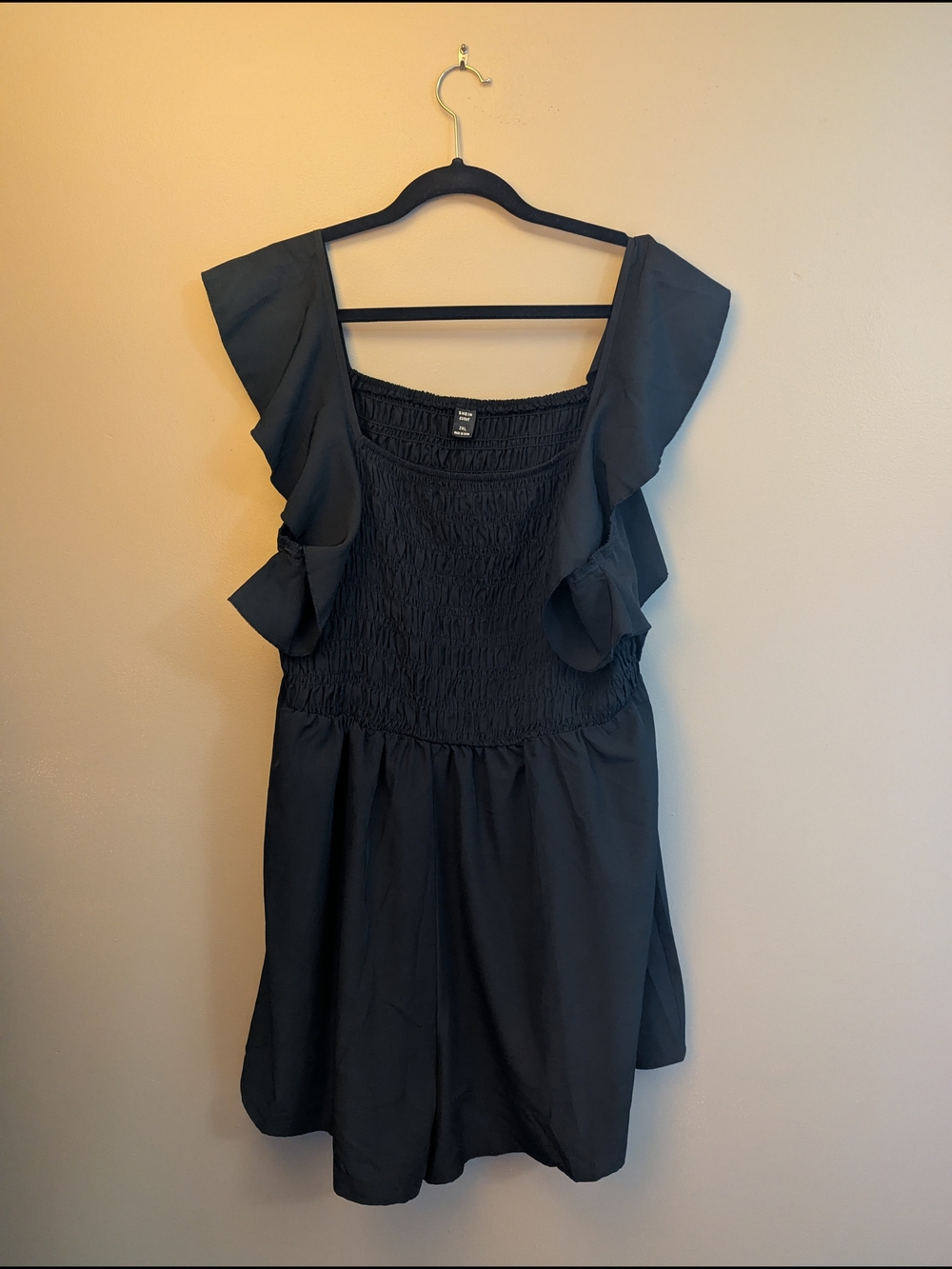 SHEIN Black Smocked Ruffle Sleeve Romper, Size 2XL